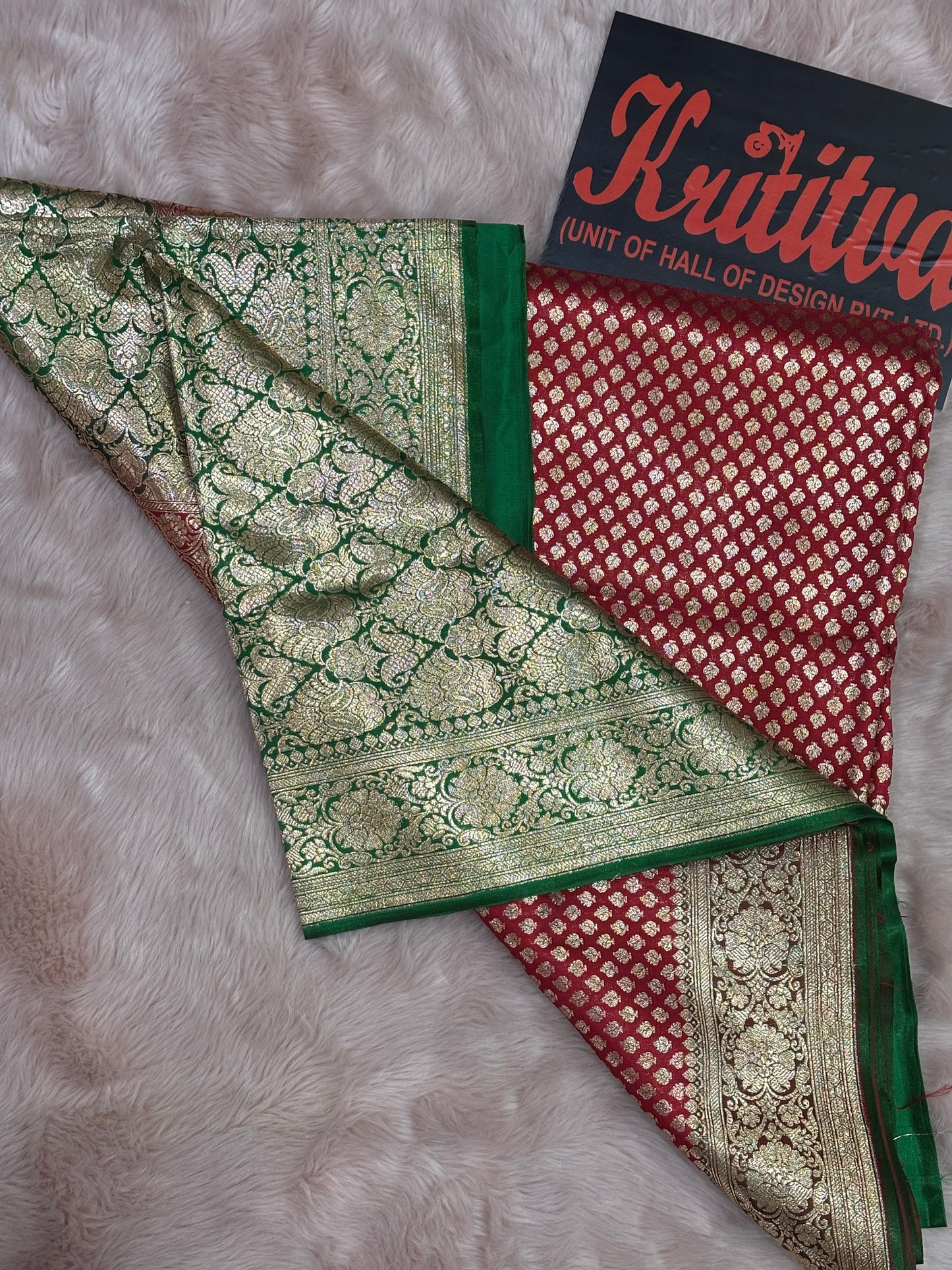 CONTRAST RED AND GREEN COLOUR BANARASI WORK TRADITIONAL SAREE