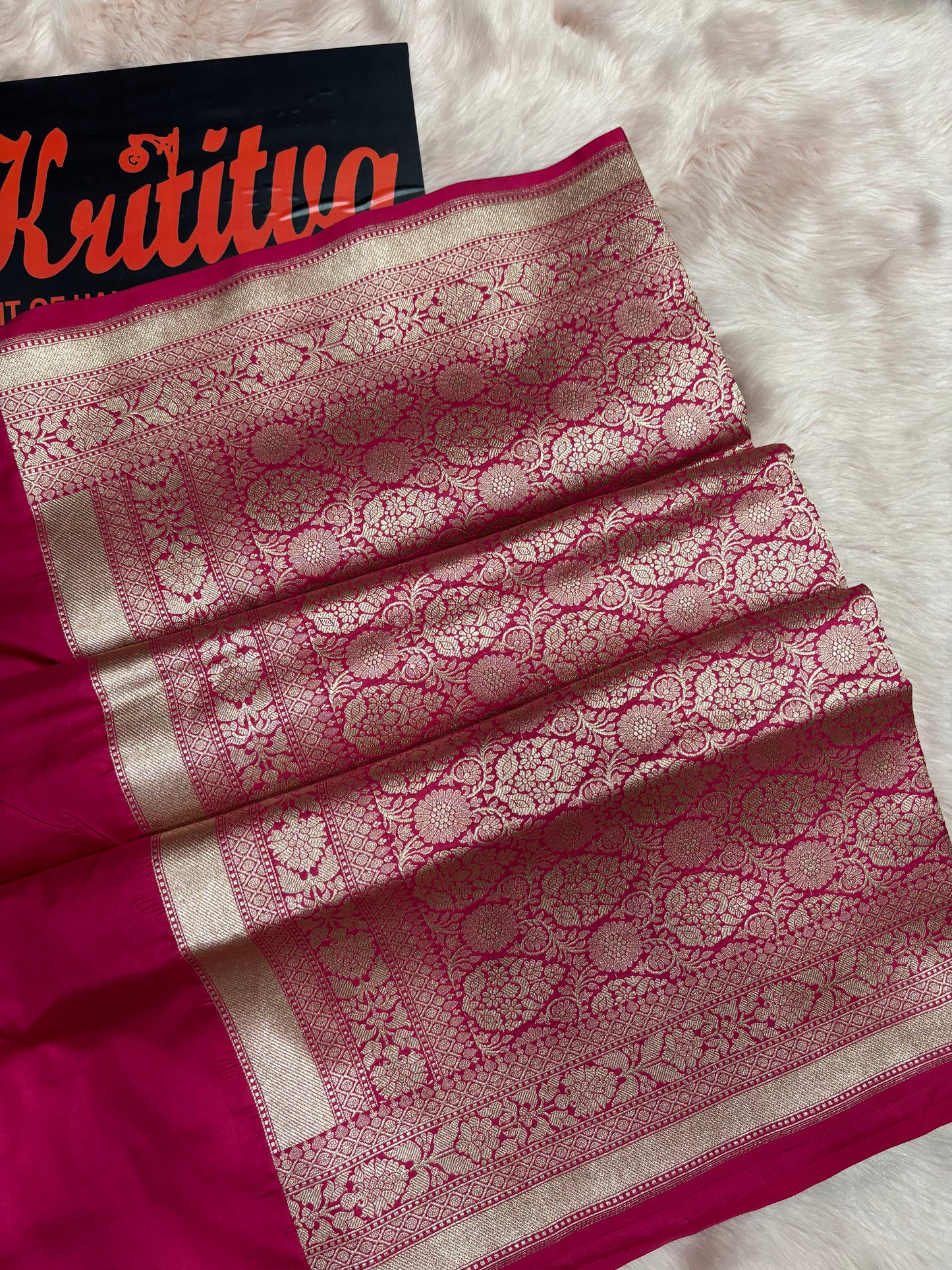 MESMERISING BANARASI PURE KATAN WEAVING FULL ZAAL BOOTIES WORK , BANARASI SAREE IN ROSE RED COLOUR