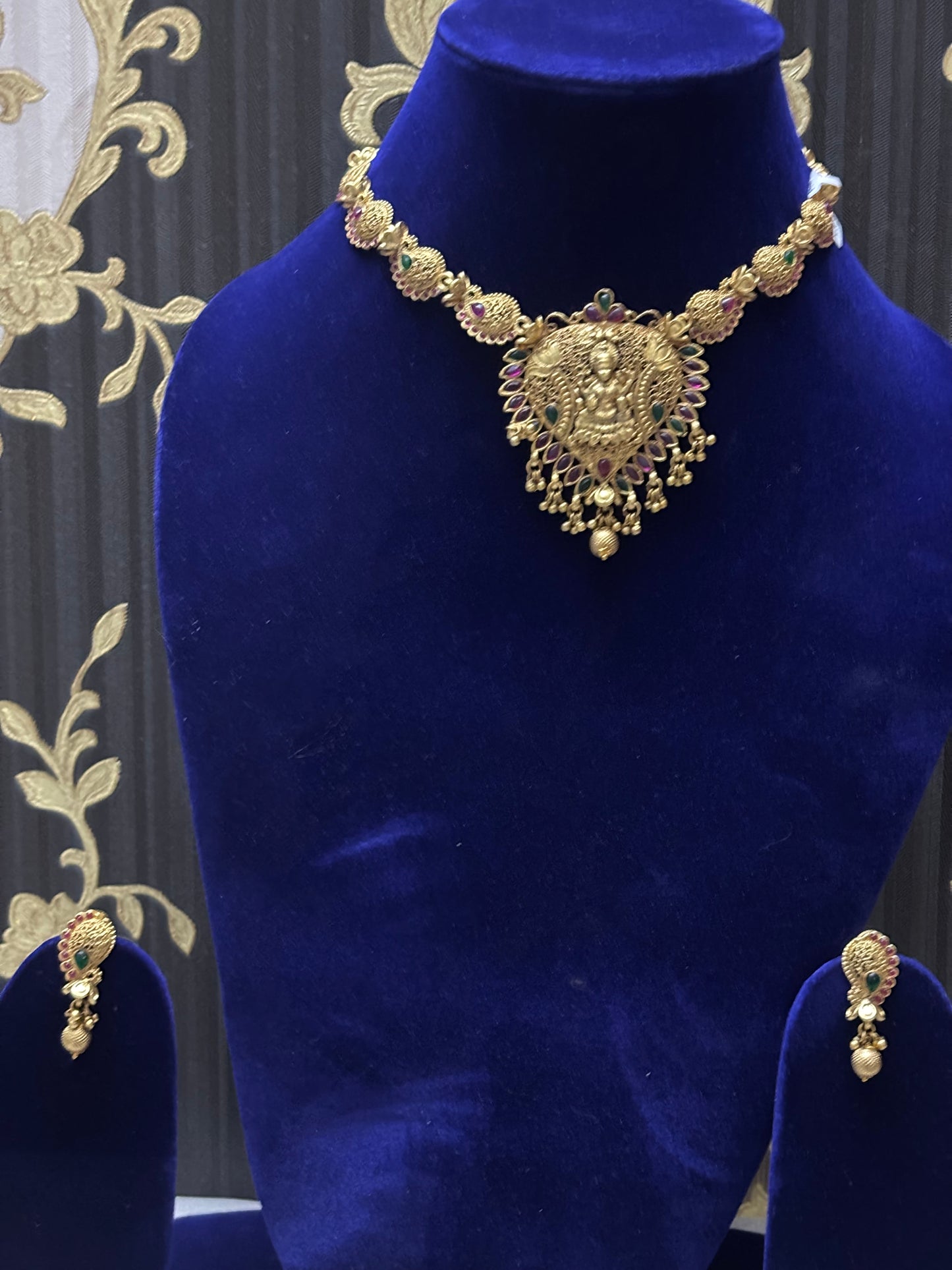 traditional design , goddess pic embossed thin chokar