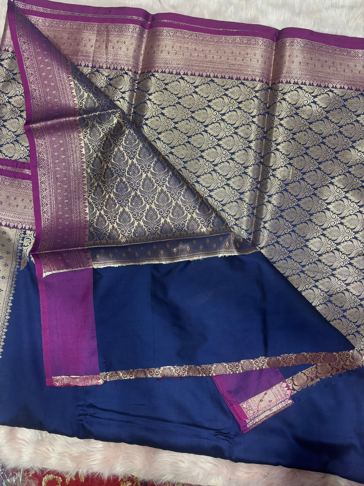 NAVY BLUE SILK PALUU BORDER SAREE