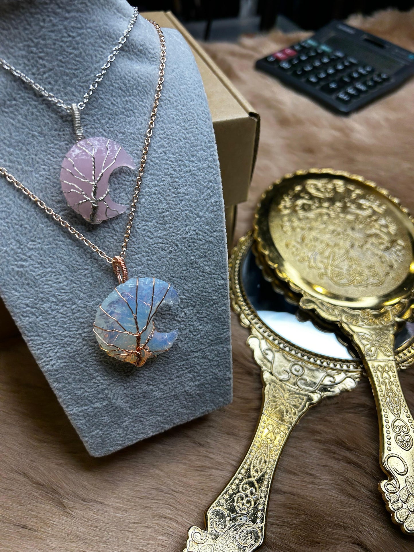 MOON SHAPE OPALITE PENDANT
