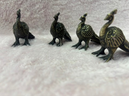 Z. ANTIQUE FIGURE STATUE OF PEACOCK