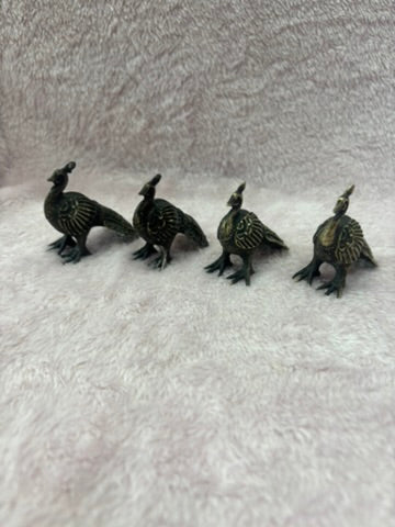 Z. ANTIQUE FIGURE STATUE OF PEACOCK