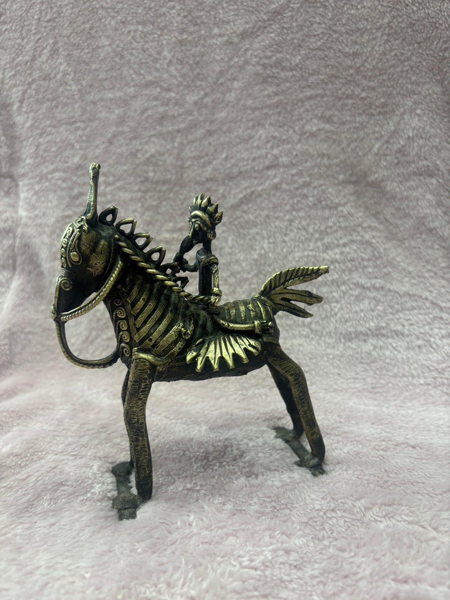 Z.A ROYAL HORSE WITH RIDER .IN ANTIQUE FIGURE