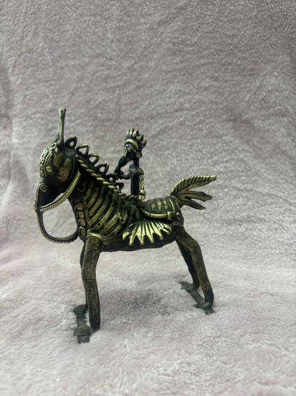 Z.A ROYAL HORSE WITH RIDER .IN ANTIQUE FIGURE