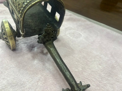 Z .ANTIQUE FORM STATUE OF A BULLOCK CART WITH RIDER