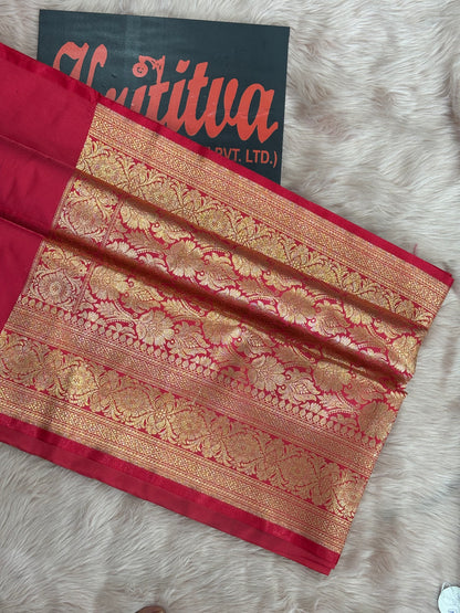 BIG BOOTIES GOLDEN ZARI BANARSI WORK ON RED BACKGROUND .