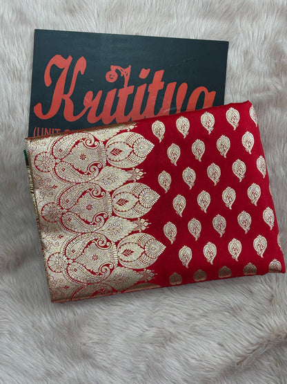 RADIANT BANARASI SAREE IN RED COLOUR WITH SMALL BOOTIES AND HEAVY BORDER WITHCONTRAST GREEN PALLU