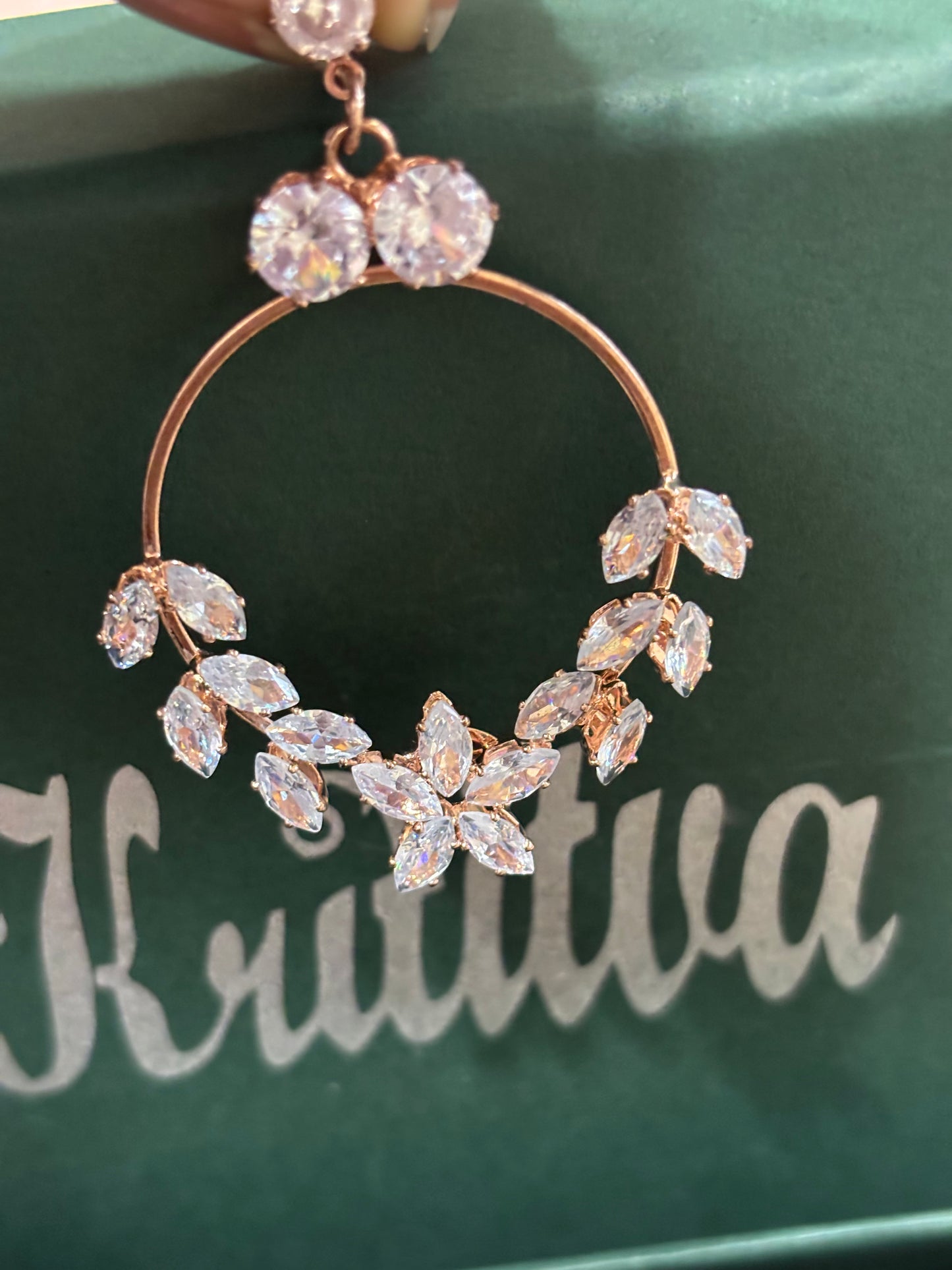 STUNNING FLORAL BAALI GOLDEN EARRING