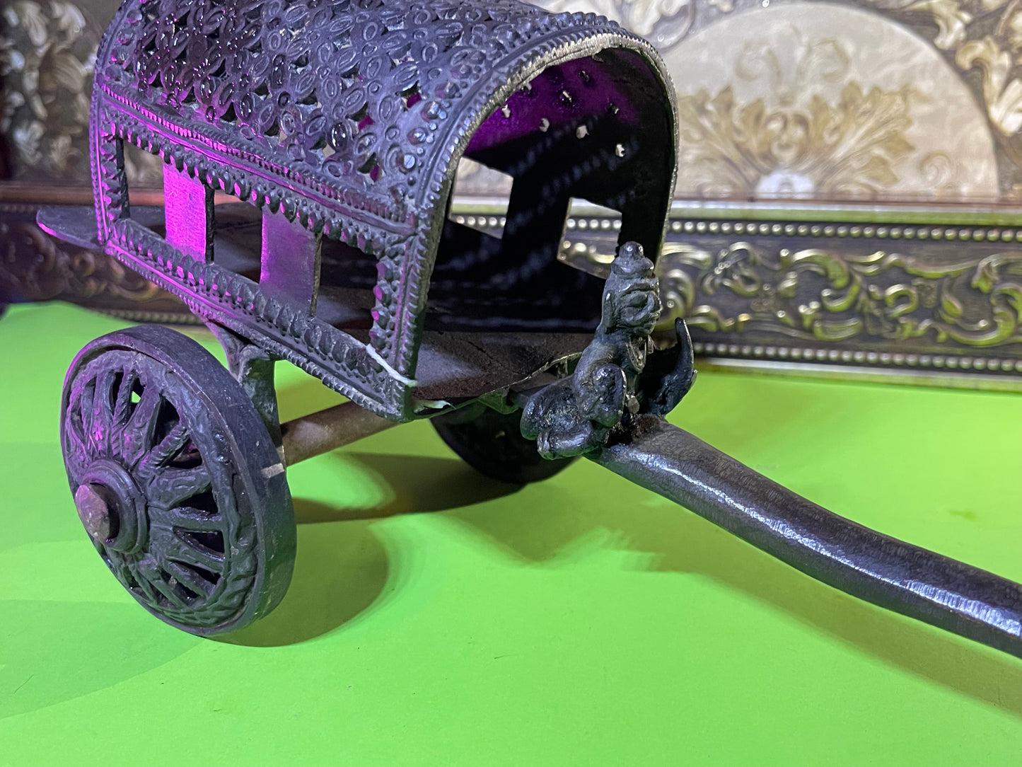 Z .ANTIQUE FORM STATUE OF A BULLOCK CART WITH RIDER