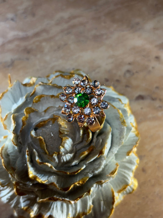 STONE RING IN GREEN SHADE .