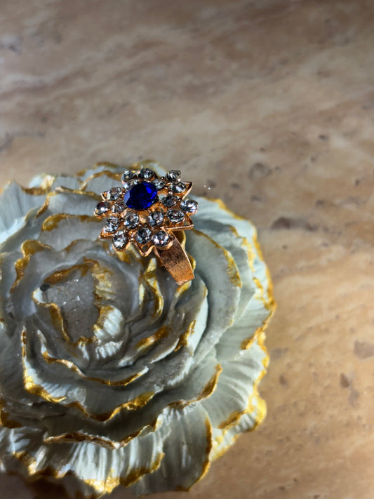 STONE RING IN ROYAL BLUE SHADE