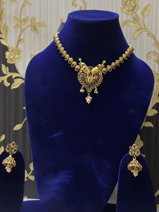 traditional design necklace 5