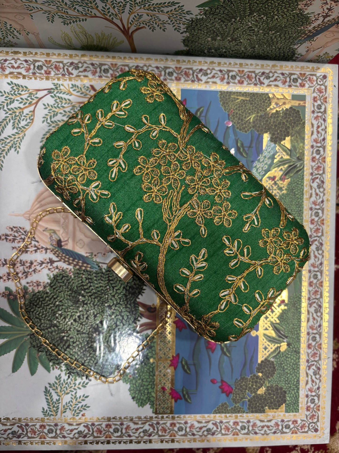 EMROIDERED WEDDING CLUTCH GREEN COLOUR