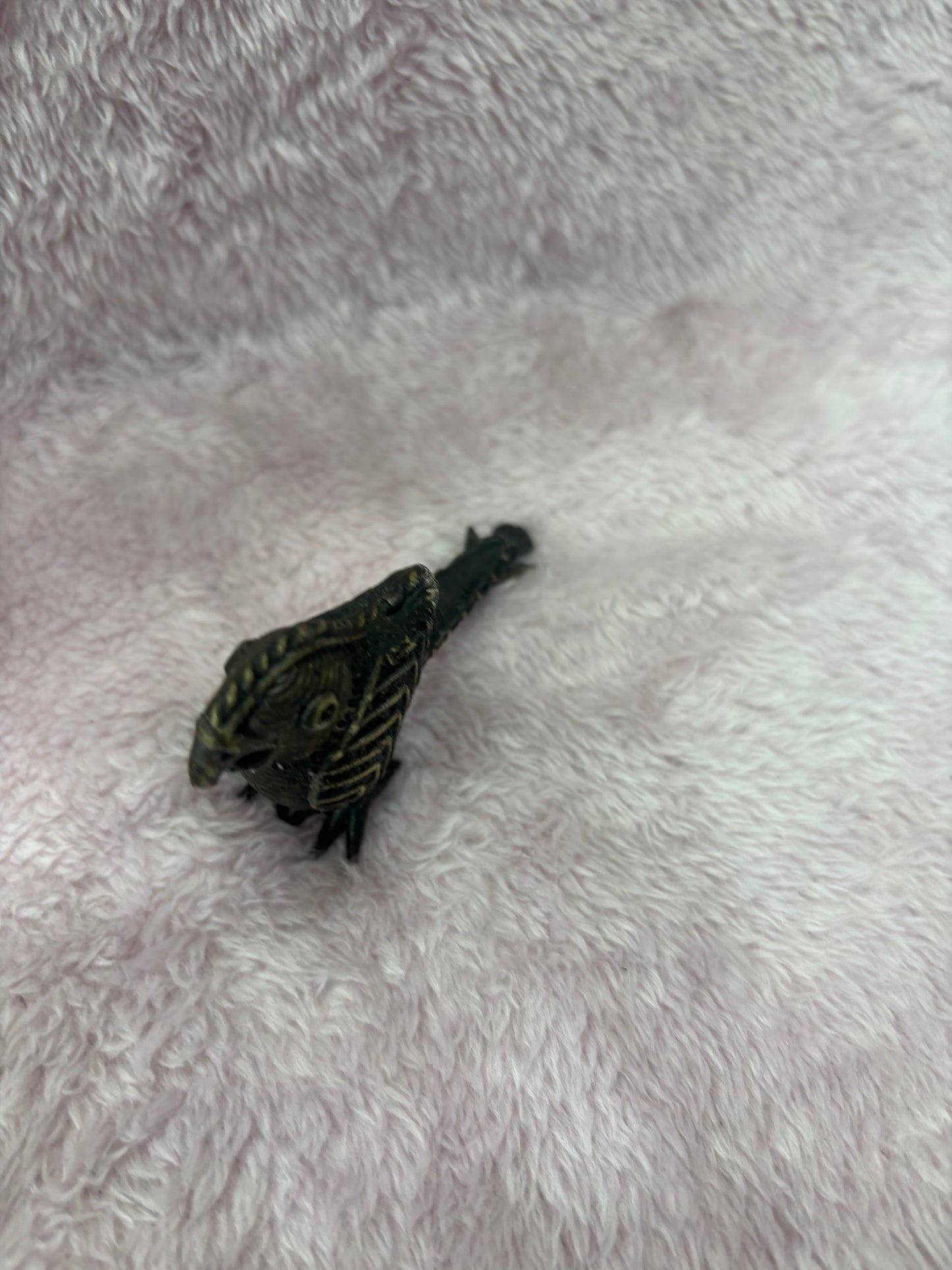Z . ANTIQUE FORM FIGURE OF A PARROT AND BIRD PAIR