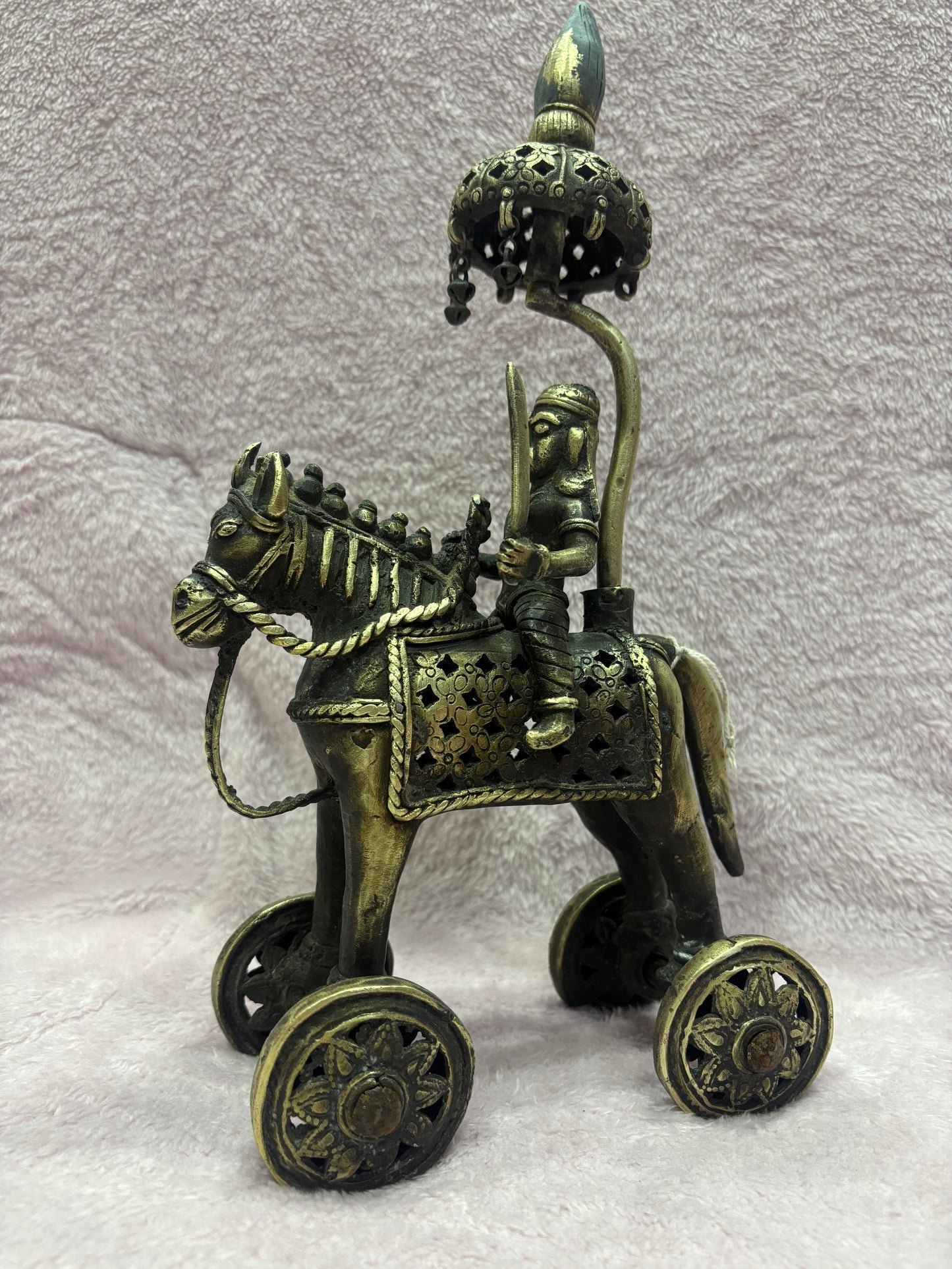Z .ANTIQUE FORM STATUES OF A HORSE WITH SOLDIER RIDER