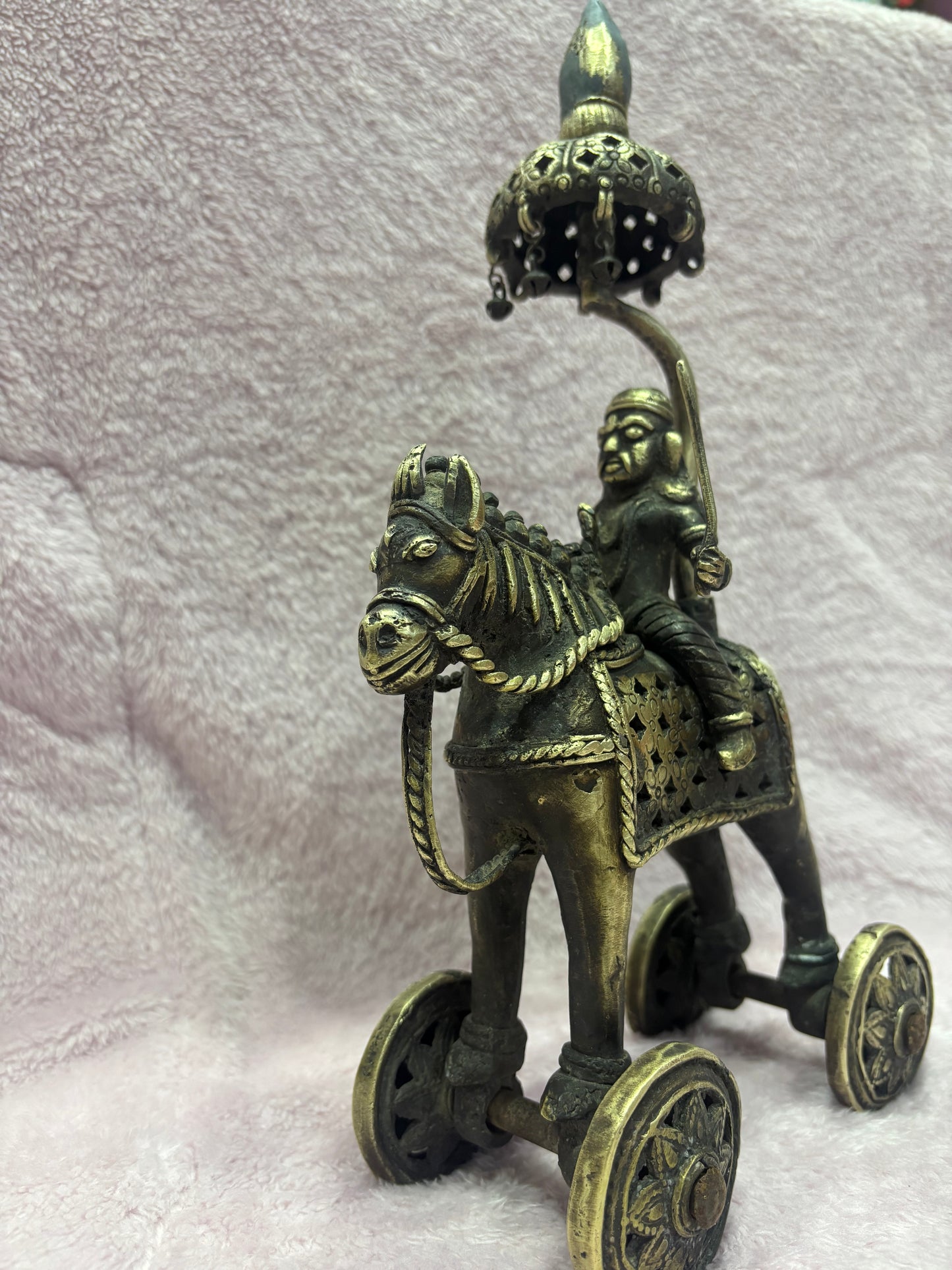Z .ANTIQUE FORM STATUES OF A HORSE WITH SOLDIER RIDER