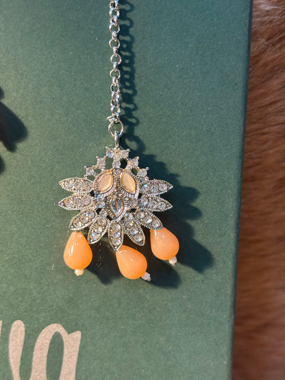 SILVER STONE BEAUTIFULLY DESIGNED ,CHOKER SET WITH  PEACH PINK HANGING BEADSC