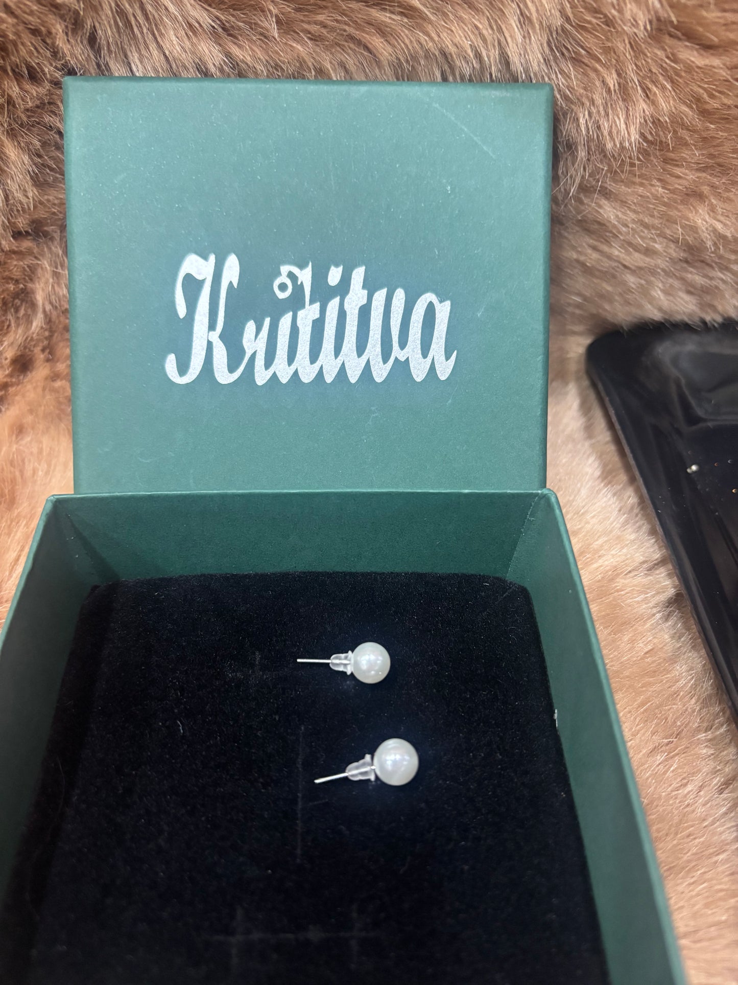 DUAL WAY USE VERY BEAUTIFUL PEARL EARRING