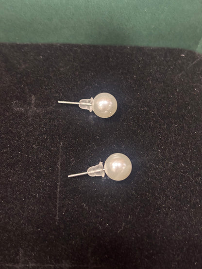 DUAL WAY USE VERY BEAUTIFUL PEARL EARRING