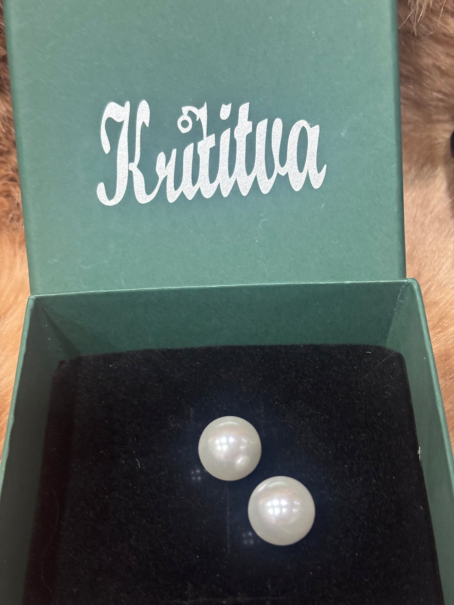 DUAL WAY USE VERY BEAUTIFUL PEARL EARRING