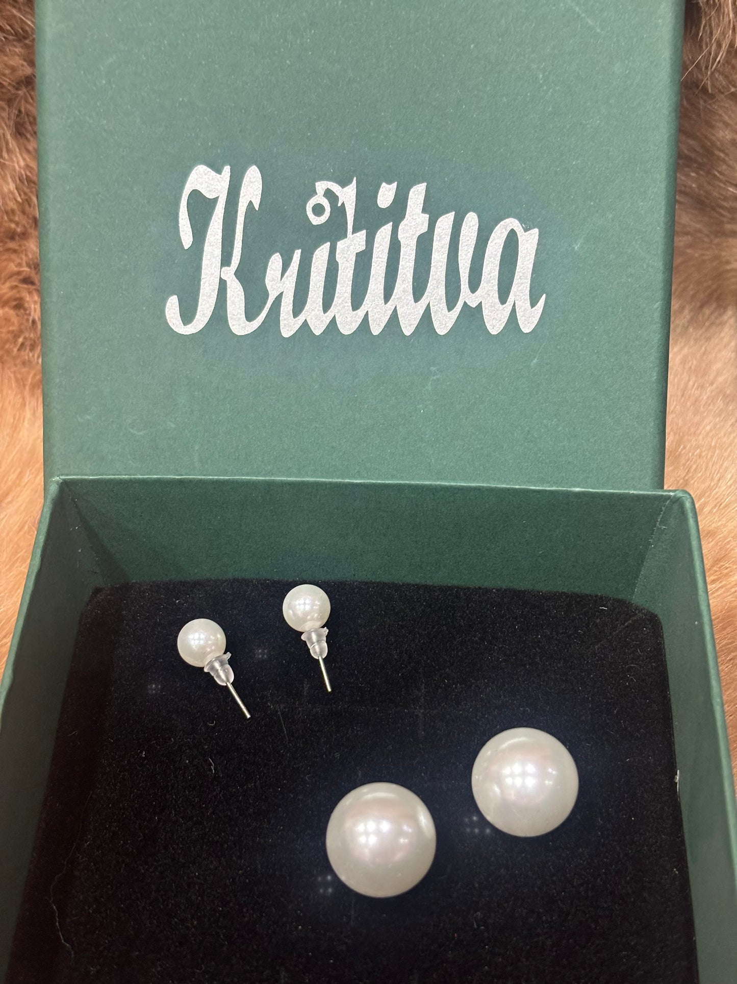 DUAL WAY USE VERY BEAUTIFUL PEARL EARRING