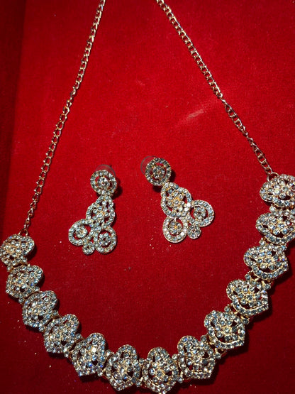 BEAUTIFUL ROSE GOLD STONE NECKLACE