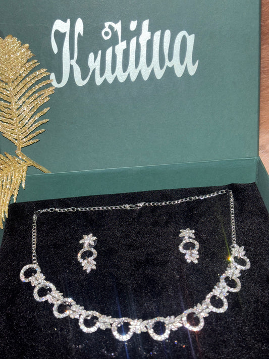 EXQUISITE STONE SILVER NECKLACE SET