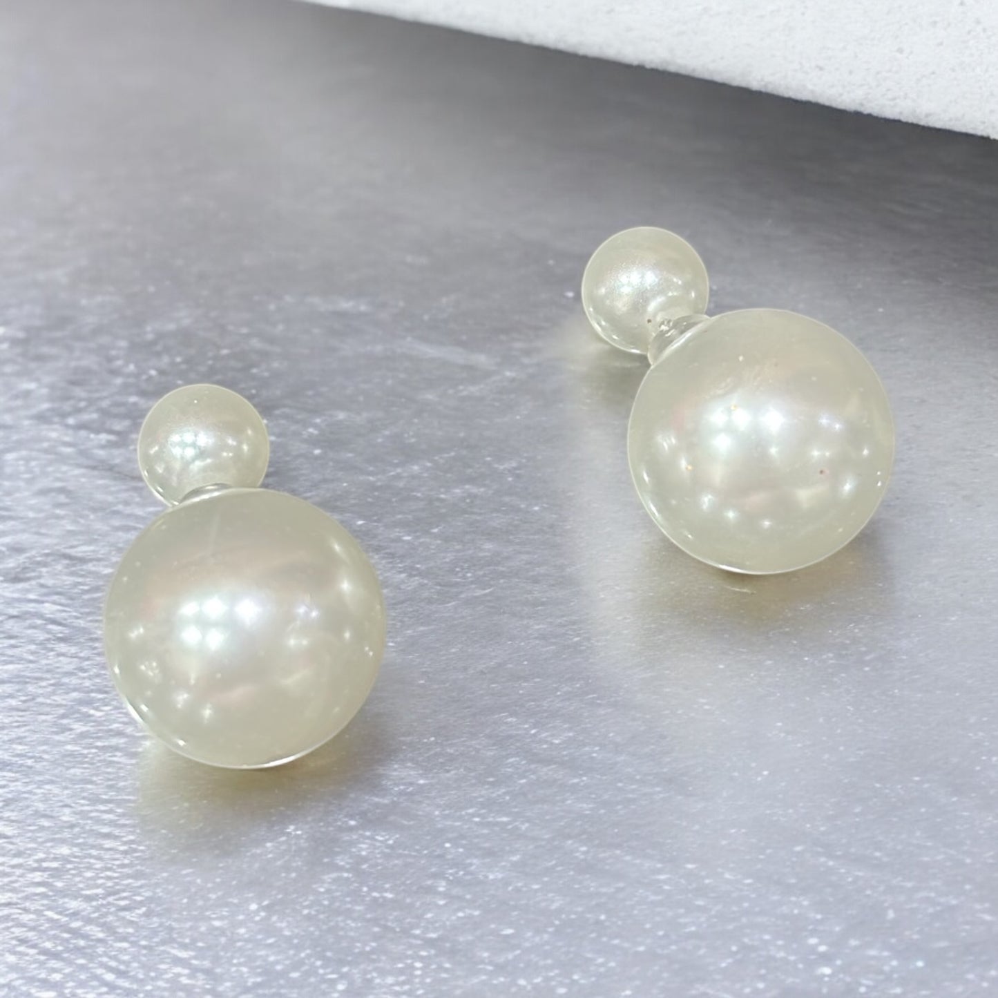 DUAL WAY USE VERY BEAUTIFUL PEARL EARRING